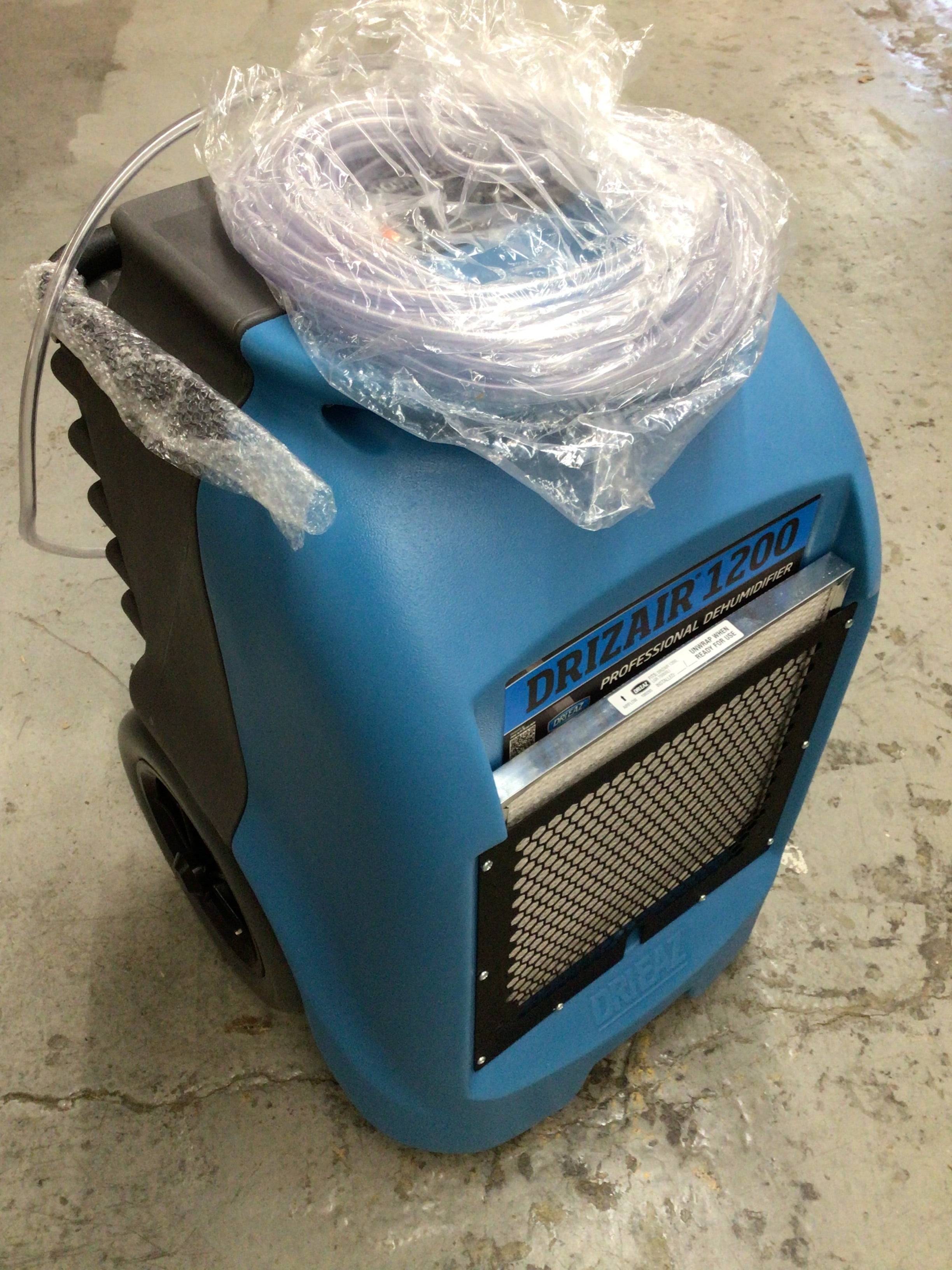Dri-Eaz F203-A DrizAir 1200 Dehumidifier **OPEN BOX, UNUSED** (8141264224494)